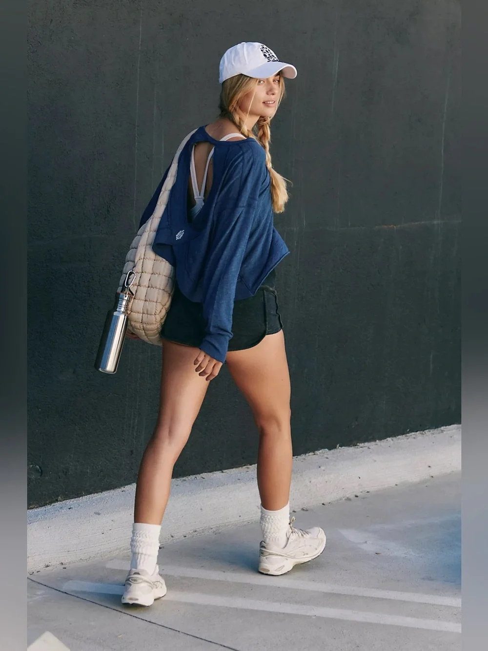 FREE PEOPLE | ✨NEW✨ My Time Layer in Midnight Navy - Picture 4 of 5